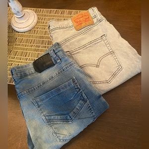 Men’s Jeans *2 Pair Bundle!!**Excellent condition; one blue jean, one gray;)